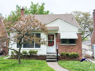Building Photo - 12860 Lenore Ave