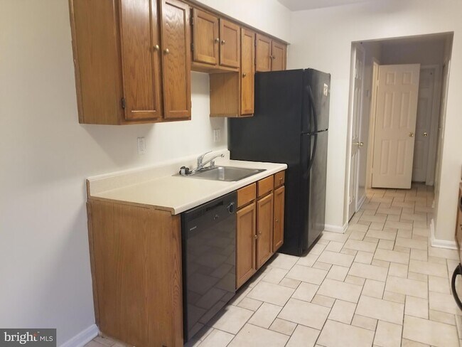 Foto del edificio - 9323 Player Dr