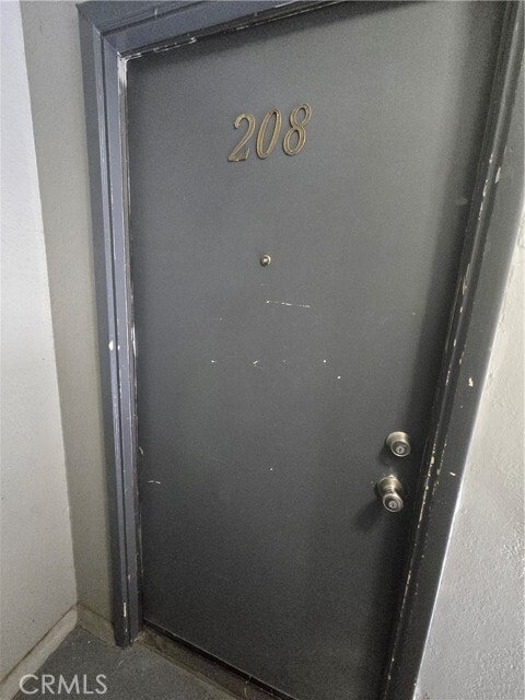 Primary Photo - 618 W Dryden St