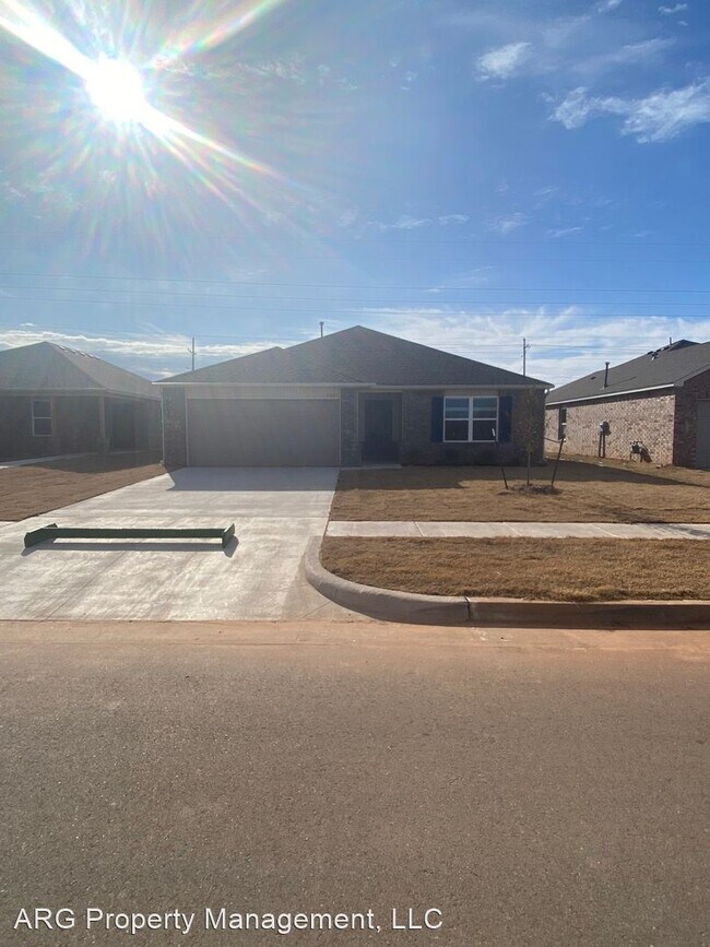 Foto del edificio - 3 br, 2 bath House - 2027 Taylor Street