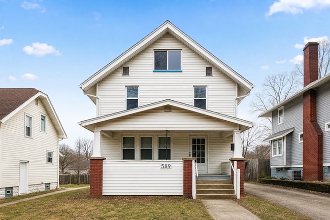 Building Photo - 589 Eastland Ave