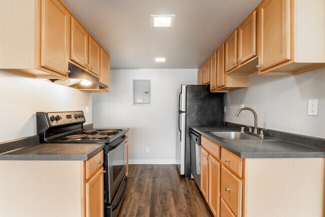 Cocina de un dormitorio - Luxe at Meridian