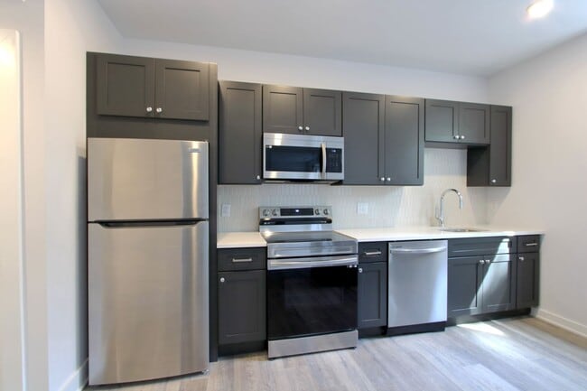 Interior Photo - The Allengrove