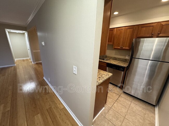 Photo - 5025 Hillsboro Pike Apartment