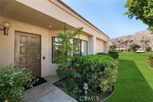Building Photo - 54829 Oak-Hill