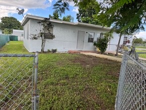 Building Photo - 12035 SW 213th Terrace