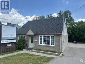 Building Photo - 2221 Kennedy Rd