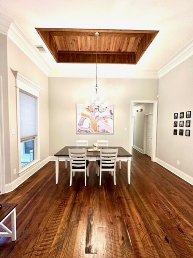 Foto del edificio - 16303 Fort Jackson St