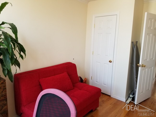 Foto del edificio - 640 4th Avenue #3R