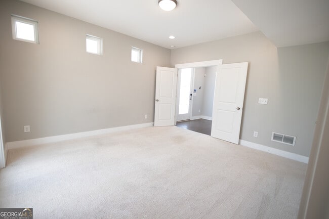 Foto del edificio - 708 Banton Dr NW