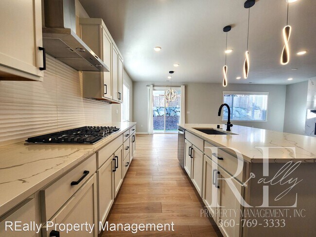 Building Photo - 4 br, 3 bath House - 4623 Hibiscus Cir SW