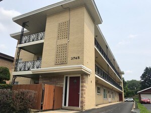 Building Photo - 3745 Ruby St