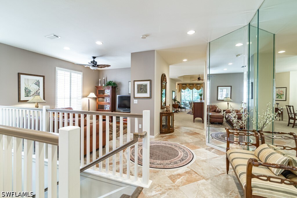 Foto del edificio - 8460 Abbington Cir