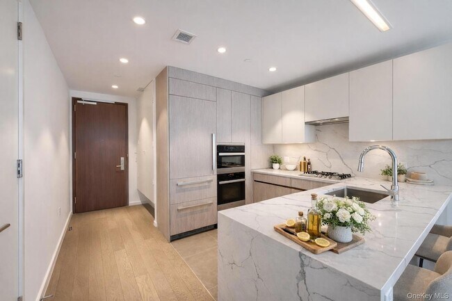 Foto del edificio - 133-27 39th Ave