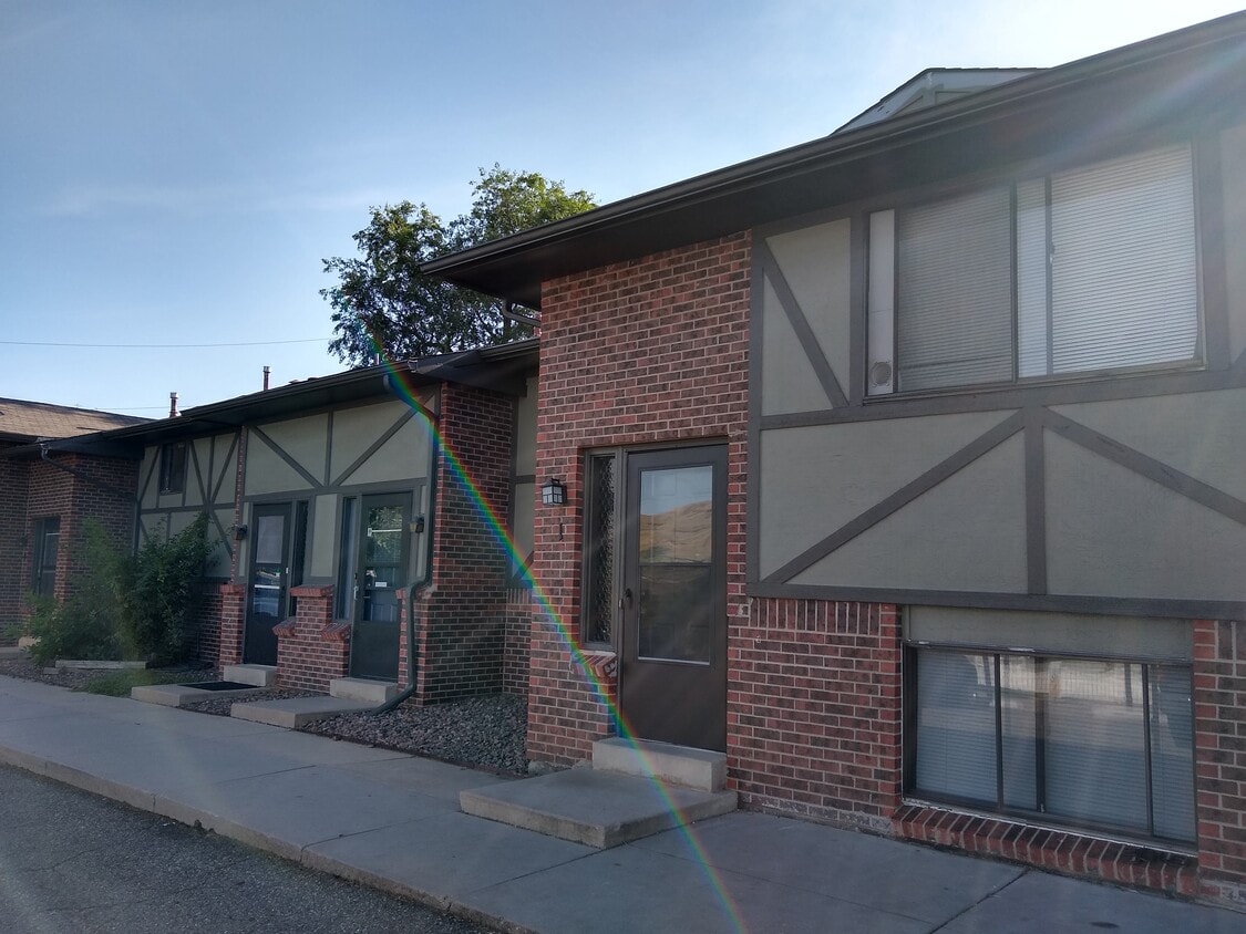 309 Zeta St Unit 4, Golden, CO 80401 Apartments in Golden, CO