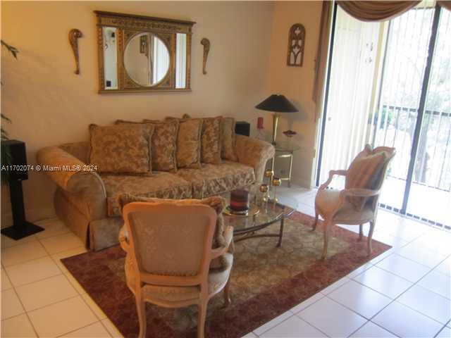 Foto principal - 8025 SW 107th Ave