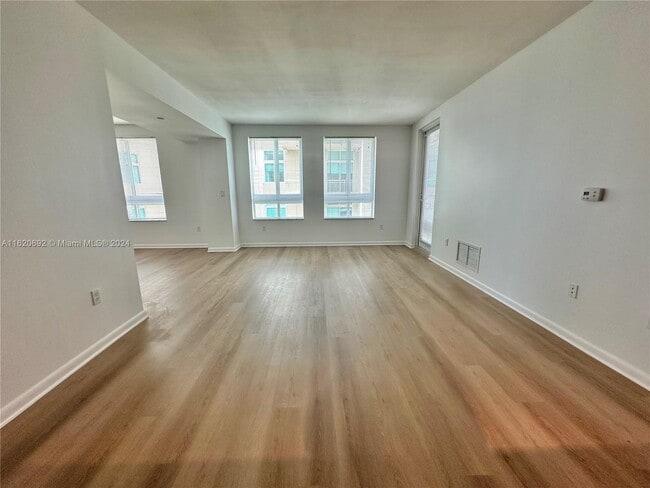 Building Photo - 7350 SW 89th St