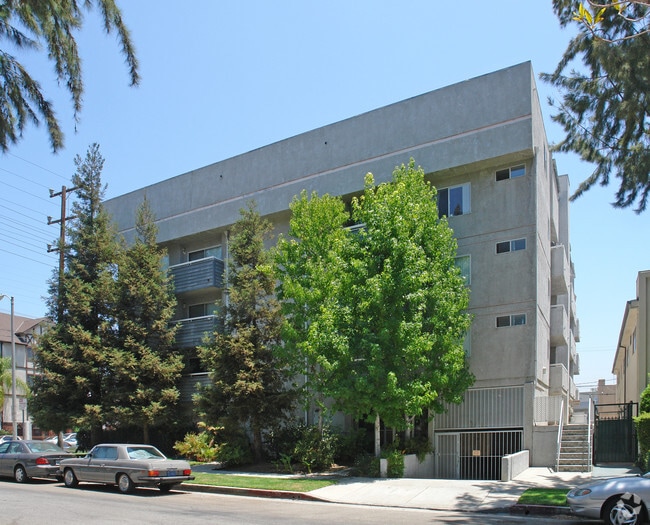 Building Photo - CLK - Clark Apts