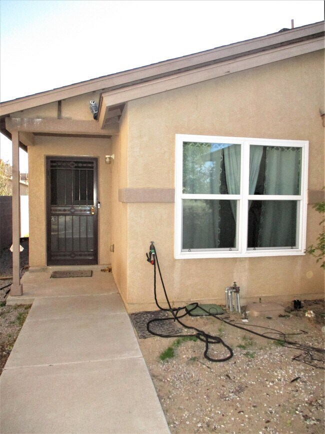 Foto del edificio - 11204 Whimbrel Ct SW