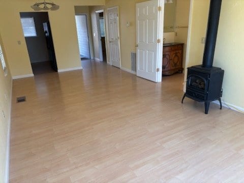 Building Photo - 504 Dogwood Dr
