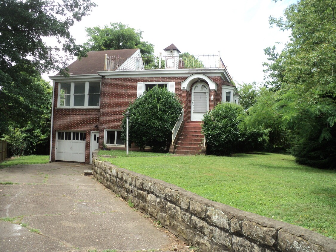 1901 Enslow Ave, Huntington, WV 25701 House Rental in Huntington, WV