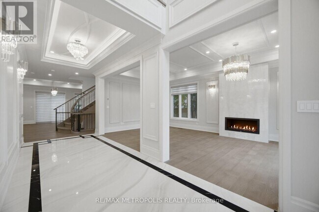 Building Photo - 461 Sandlewood Rd