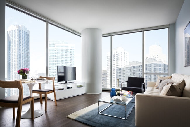 Interior Photo - 500 Lake Shore Drive