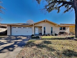 Building Photo - 1814 Glenwick Ln