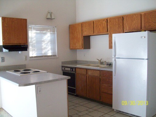 Building Photo - 4245 Shining Way