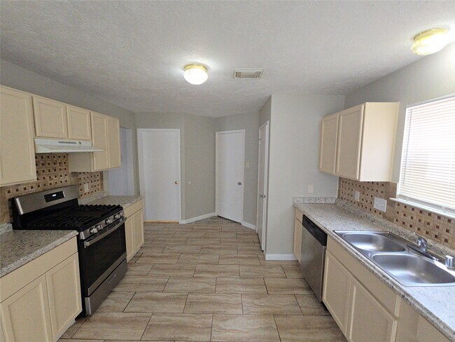 Foto del edificio - 21802 Westfield Ridge Dr