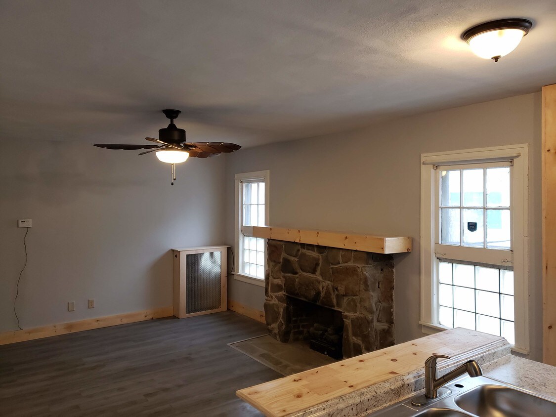 460 Chenango St Unit 3, Binghamton, NY 13901 Apartments in Binghamton