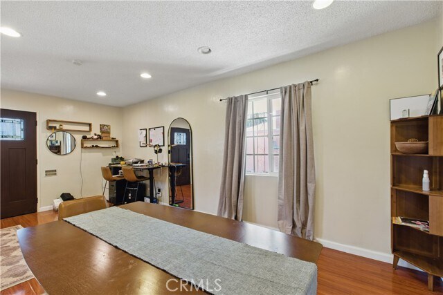 Foto del edificio - 413 Brady Ave