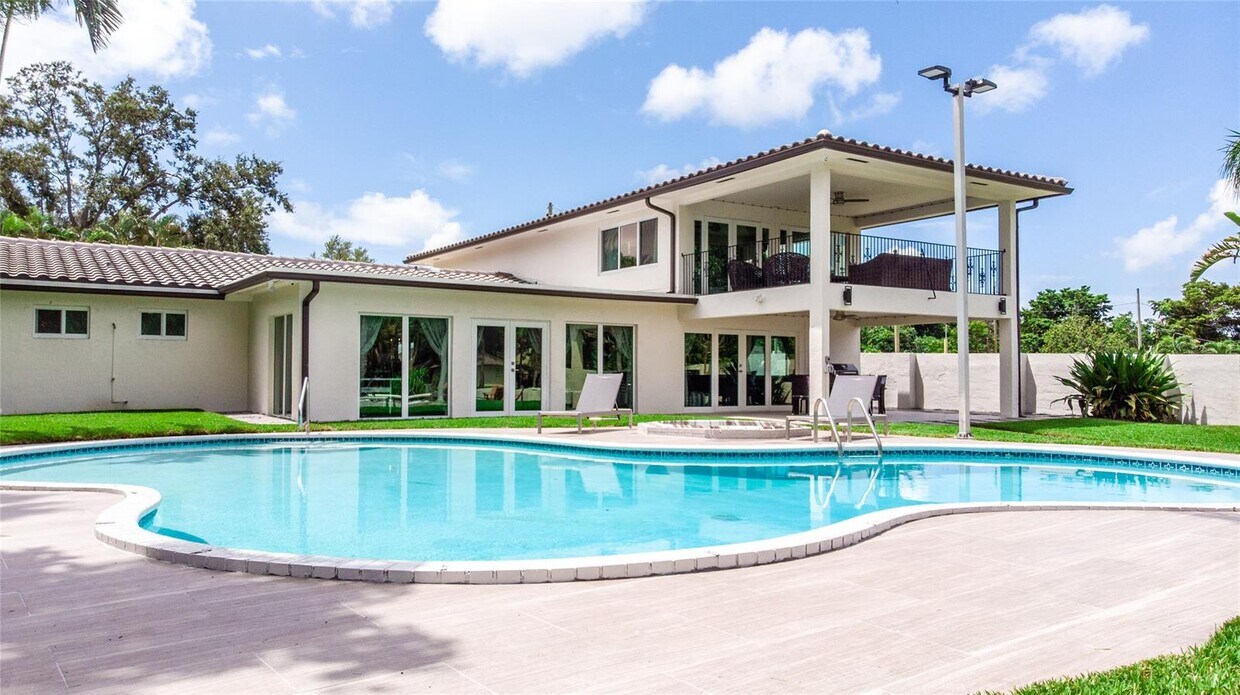 Foto principal - 2275 SW 44th St