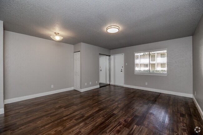 1HAB, 1BA - A3R - Sala de estar - Riverfalls at Bellmar