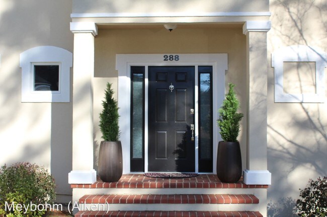 Foto del edificio - 288 Willow Lake Dr