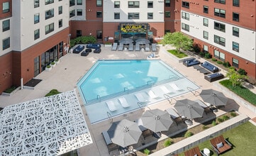 Building Photo - The Yard