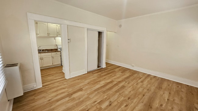 Foto del edificio - 2850 Francis Ave