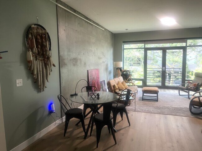 Building Photo - 1111 S Grand Ave