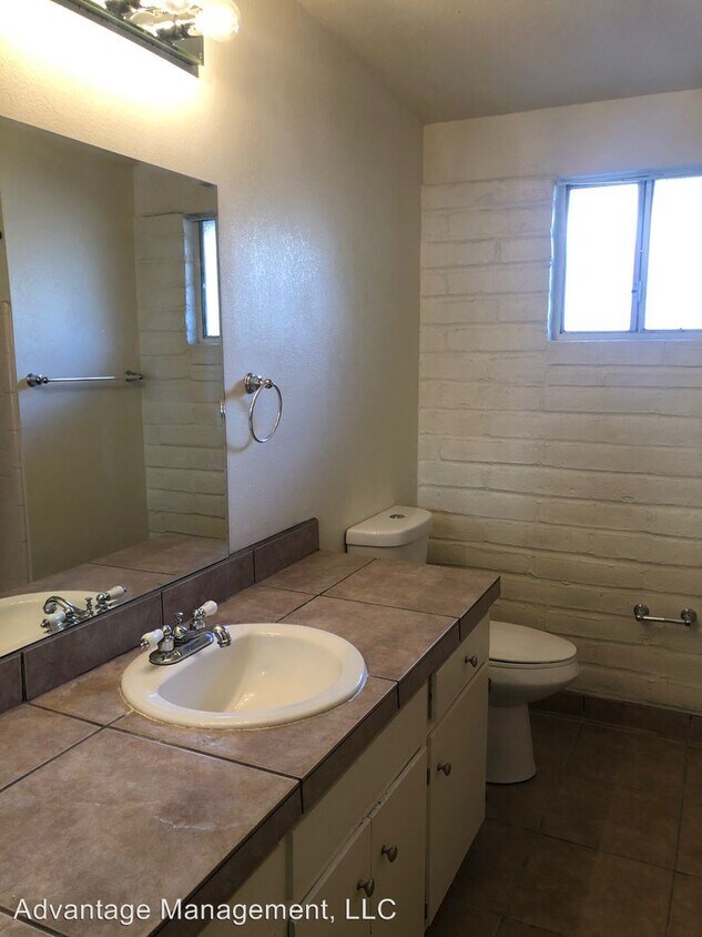 Foto del edificio - 5558 E Glenn St