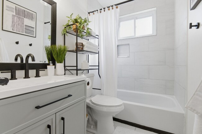 Foto del edificio - 361 Cherry St