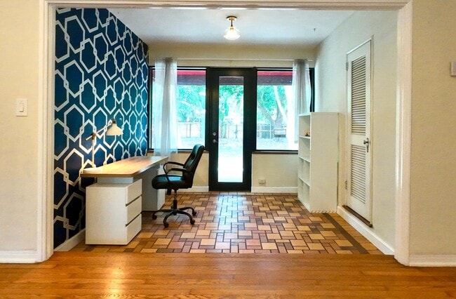 Foto del edificio - 183 NE 89th St