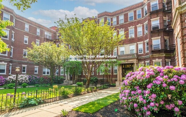 Foto del edificio - 102 Queensberry St