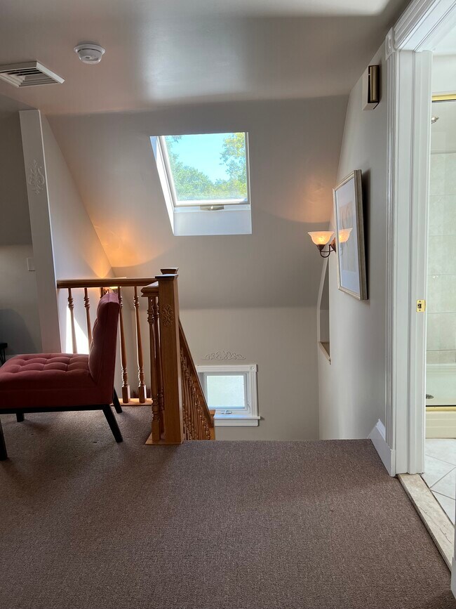 2306 Old Welsh Rd Unit 3rd Fl, Willow Grove, PA 19090 Apartments 2306