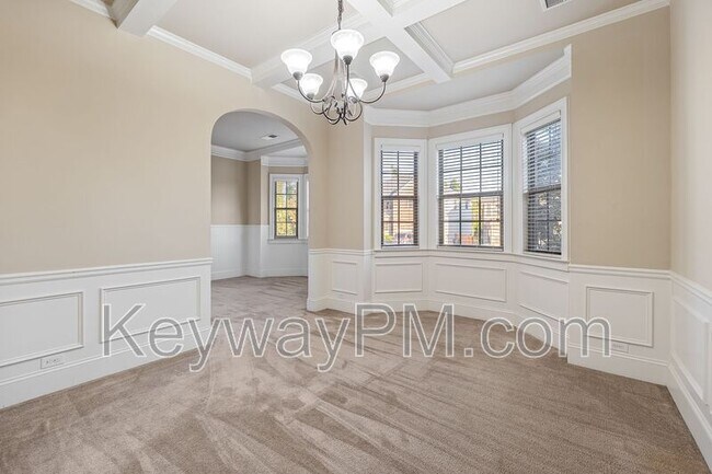 Foto del edificio - 1023 Iris Glen Dr