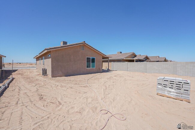 Foto del edificio - 4643 S Desert Willow Wy
