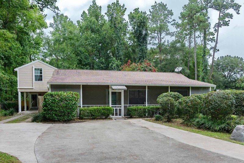 Primary Photo - 4204 Carnwath Rd