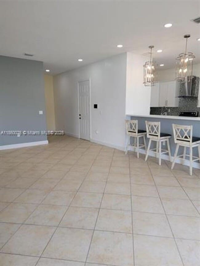 Foto del edificio - 9136 SW 36th St