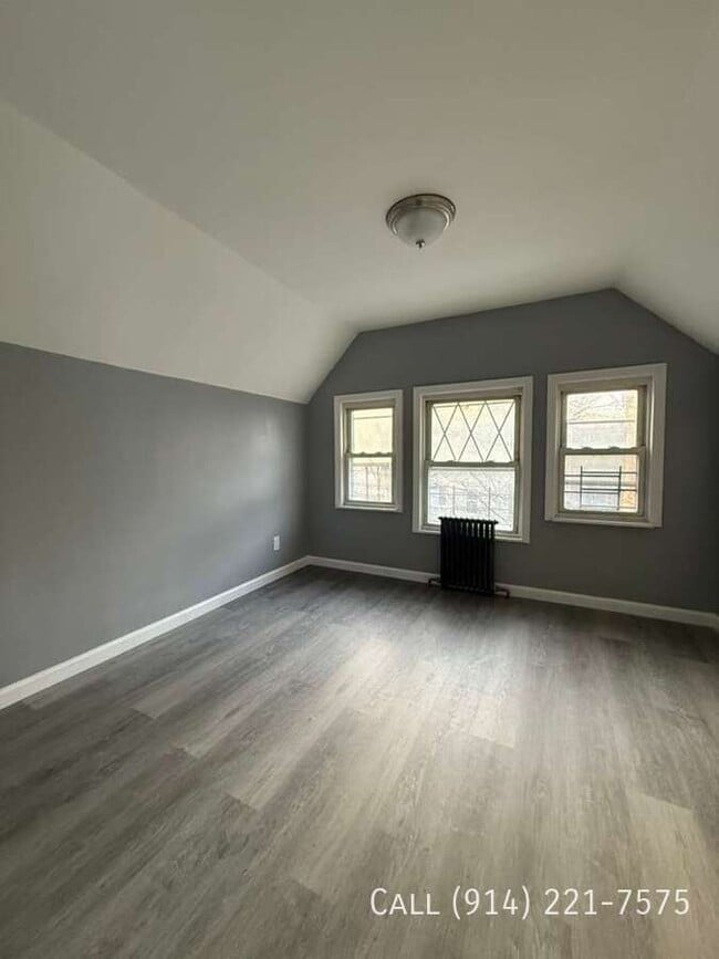 Photo - 76 Bruce Ave Apartment