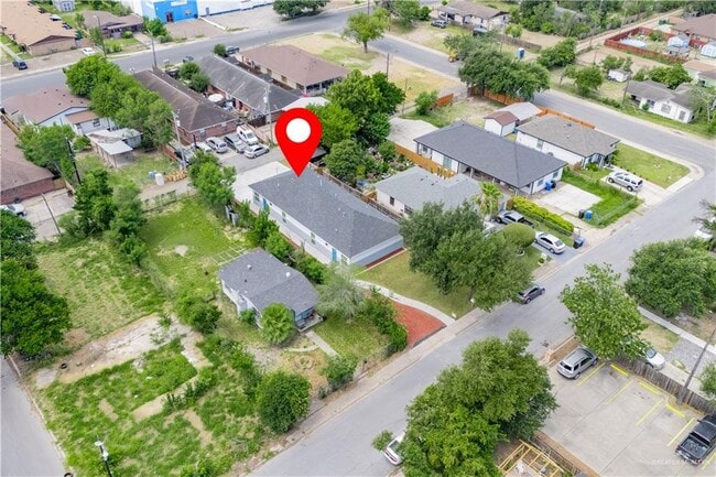 Foto del edificio - 2409 W Hackberry Ave