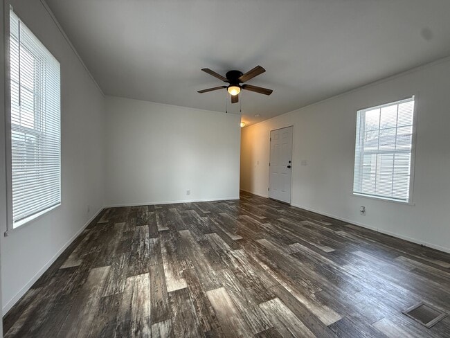 Building Photo - 11719 Cascade Cir